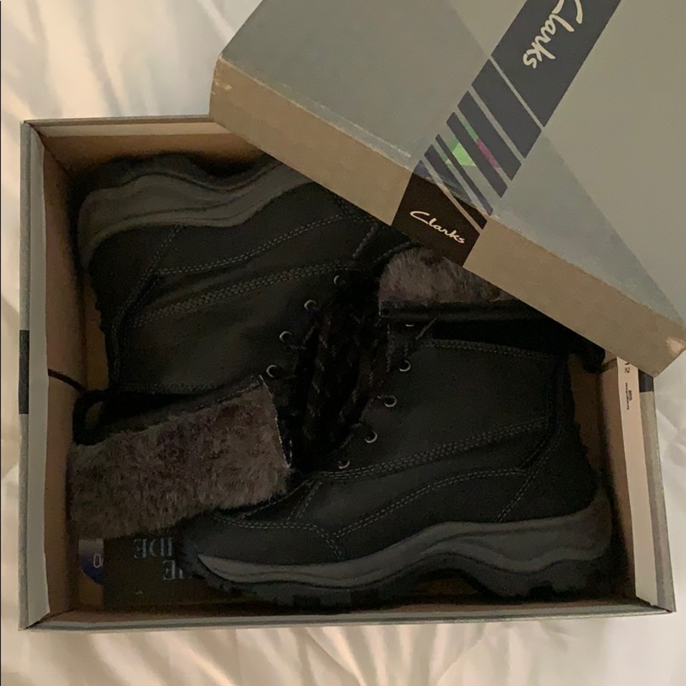 Clark’s Arctic Venture boot (Never worn)